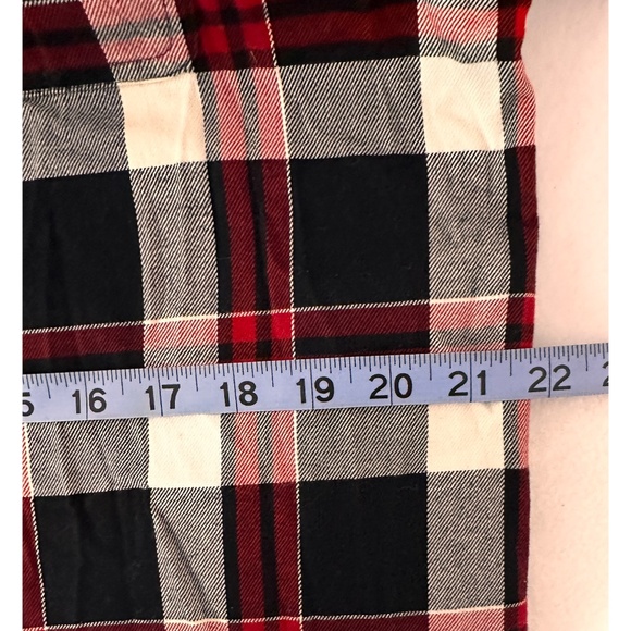 Ralph Lauren Classic Red/Black Plaid Long Sleeve Button Down Collar Shirt, L - Picture 9 of 10